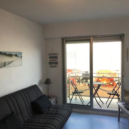 Studio Renove Avec Balcon A 100M De La Plage Et Piscine - 4 Personnes - Les Sables-D'Olonne - Fr-1-331-204 المظهر الخارجي الصورة