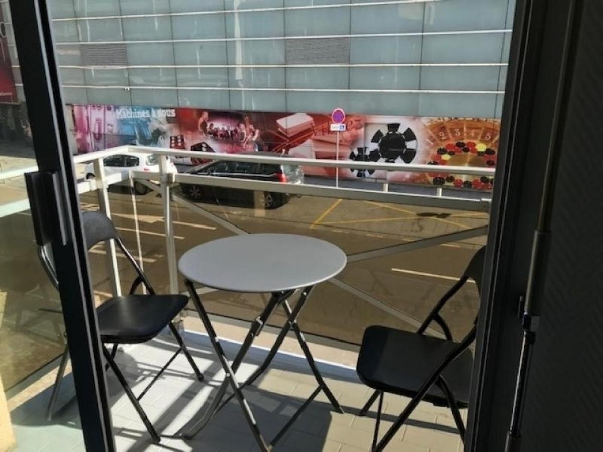 Studio Renove Avec Balcon A 100M De La Plage Et Piscine - 4 Personnes - Les Sables-D'Olonne - Fr-1-331-204 المظهر الخارجي الصورة