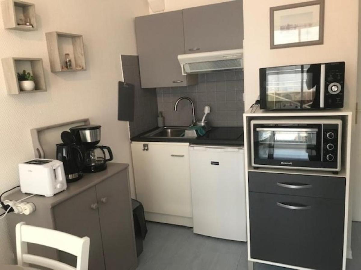 Studio Renove Avec Balcon A 100M De La Plage Et Piscine - 4 Personnes - Les Sables-D'Olonne - Fr-1-331-204 المظهر الخارجي الصورة